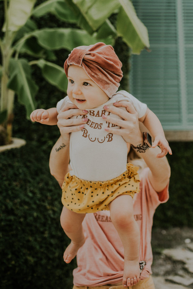 Mama Breastfeeding Tee & Baby Needs the Boob Onesie SET